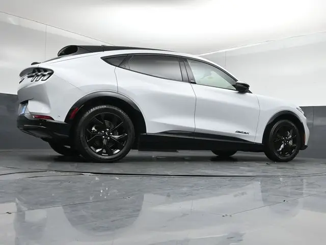 2023 Ford Mustang - $32,791