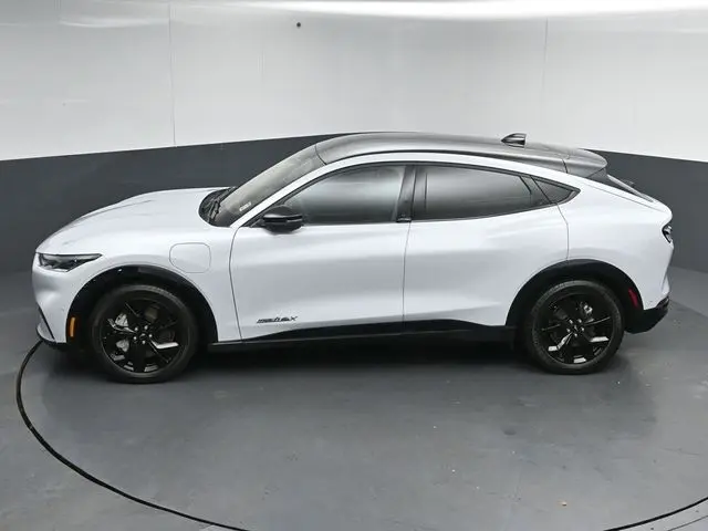 2023 Ford Mustang - $32,791