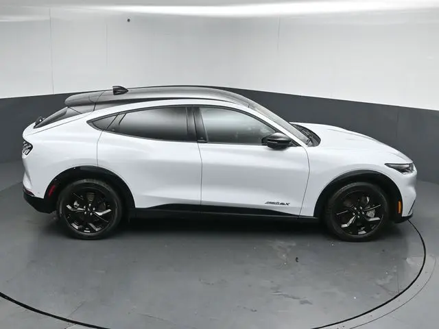2023 Ford Mustang - $32,791