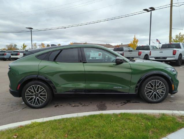 2024 Ford Mustang - $32,304