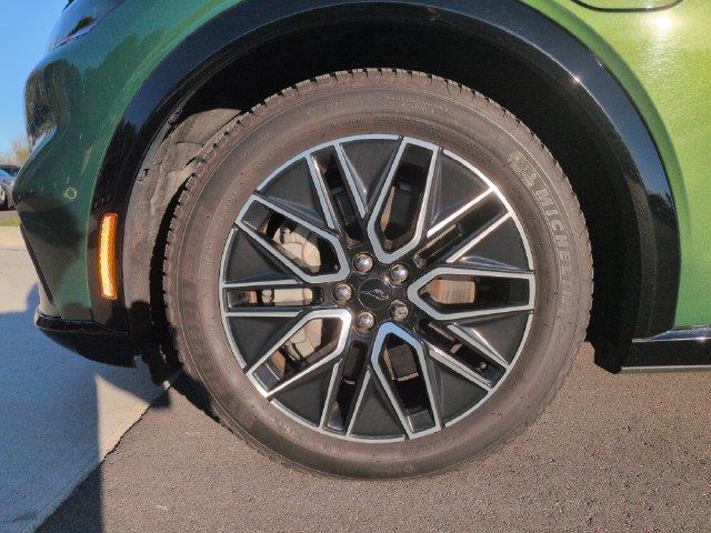 2024 Ford Mustang - $32,304