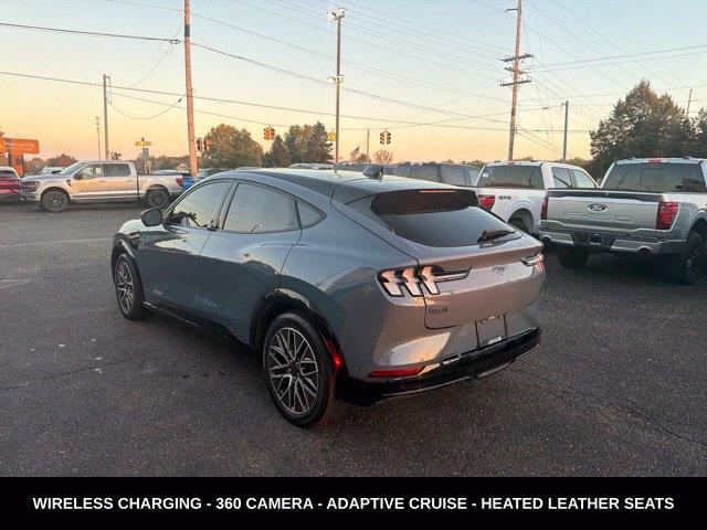 2024 Ford Mustang - $32,995