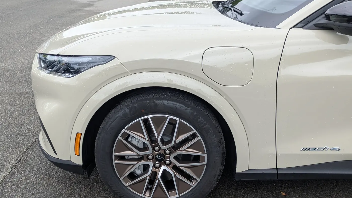2025 Ford Mustang Mach-E Premium
