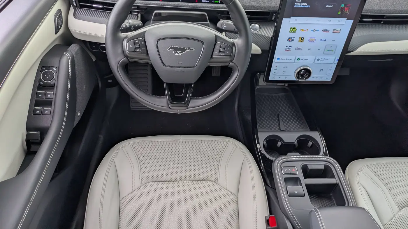 2025 Ford Mustang Mach-E Premium