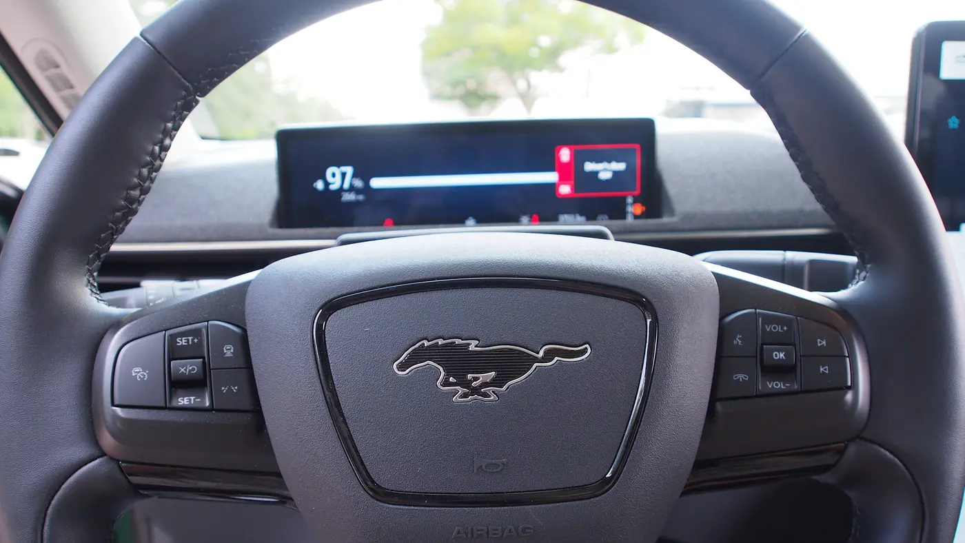 2025 Ford Mustang Mach-E Premium