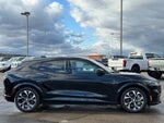 2022 Mustang Mach-E Thumbnail 40