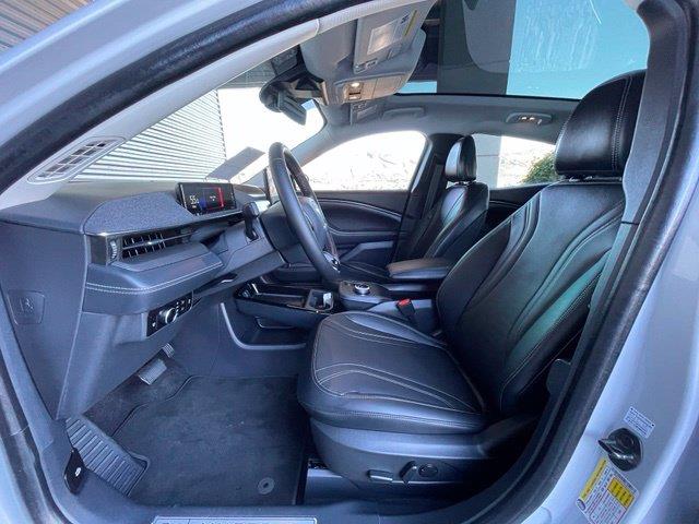 2023 Ford Mustang - $32,908