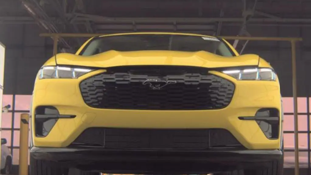 2025 Ford Mustang Mach-E Premium