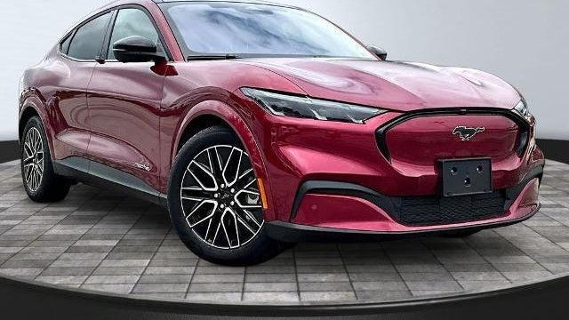 2025 Ford Mustang Mach-E Premium