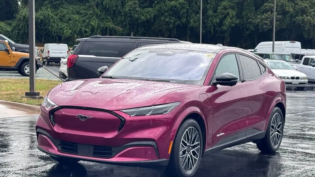 2025 Ford Mustang Mach-E Premium