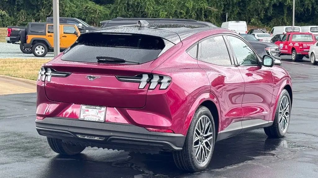 2025 Ford Mustang Mach-E Premium