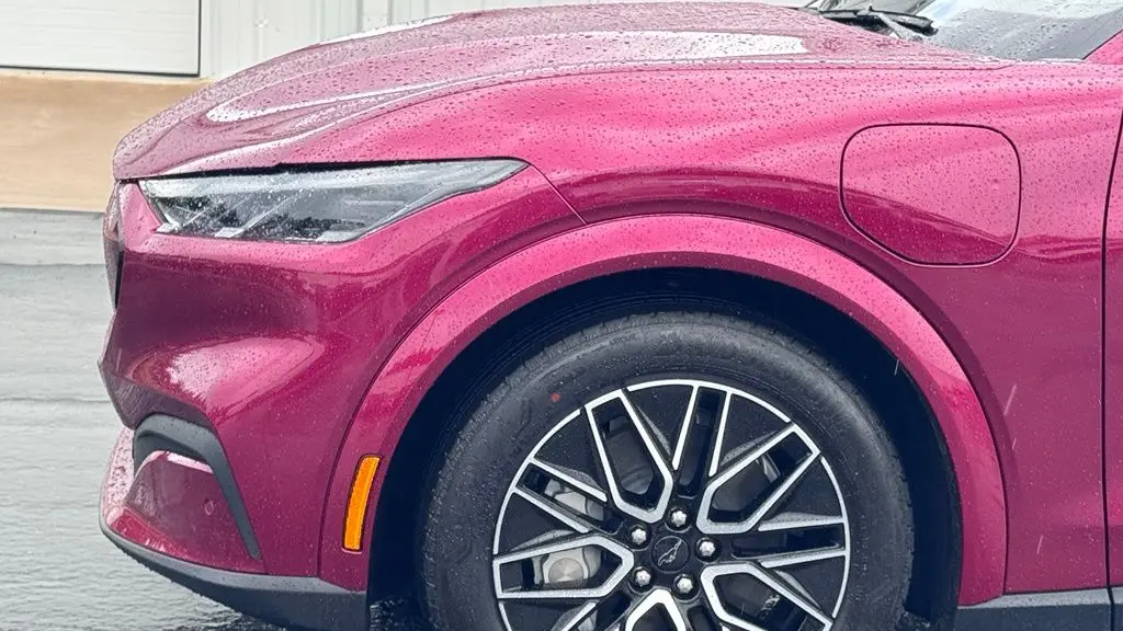 2025 Ford Mustang Mach-E Premium