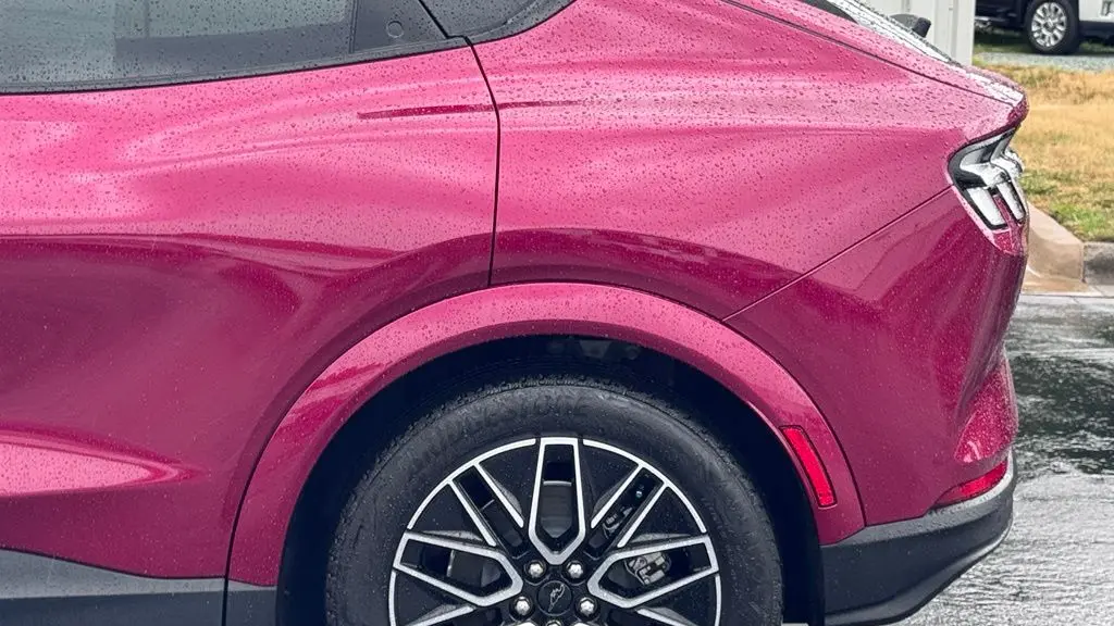 2025 Ford Mustang Mach-E Premium