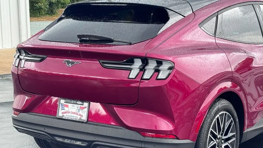 2025 Ford Mustang Mach-E Premium