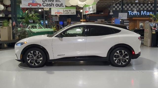 2021 Ford Mustang Mach-E Premium