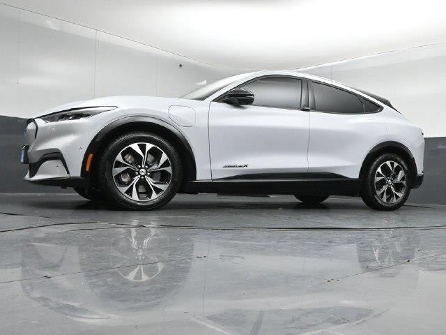 2023 Ford Mustang - $31,399