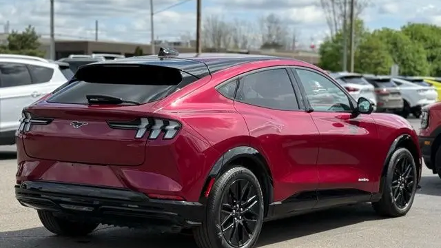 2025 Ford Mustang Mach-E Premium