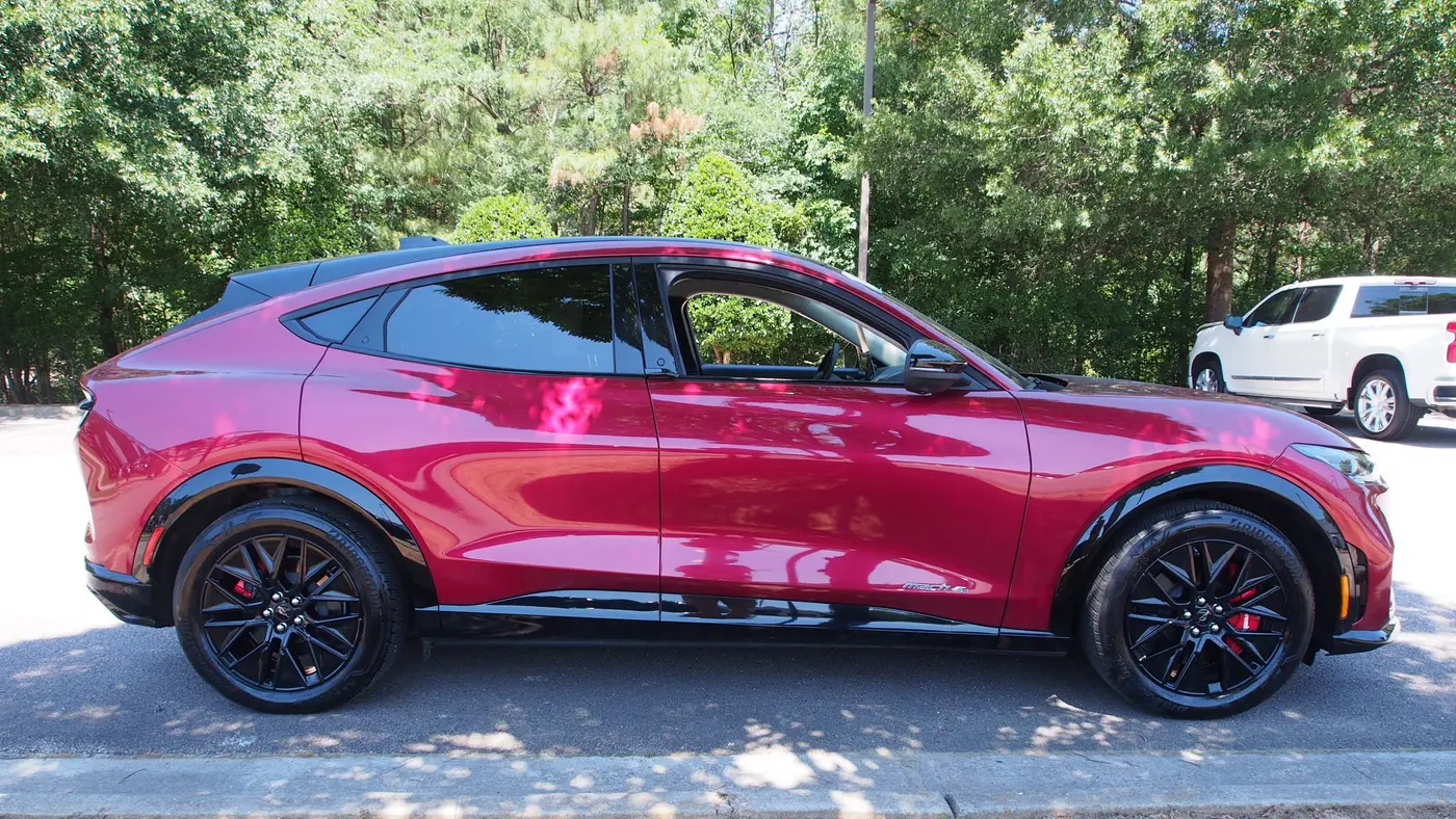2025 Ford Mustang Mach-E Premium