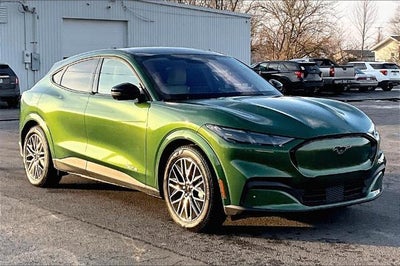 2025 Ford Mustang MACH-E AWD Premium 4DR SUV