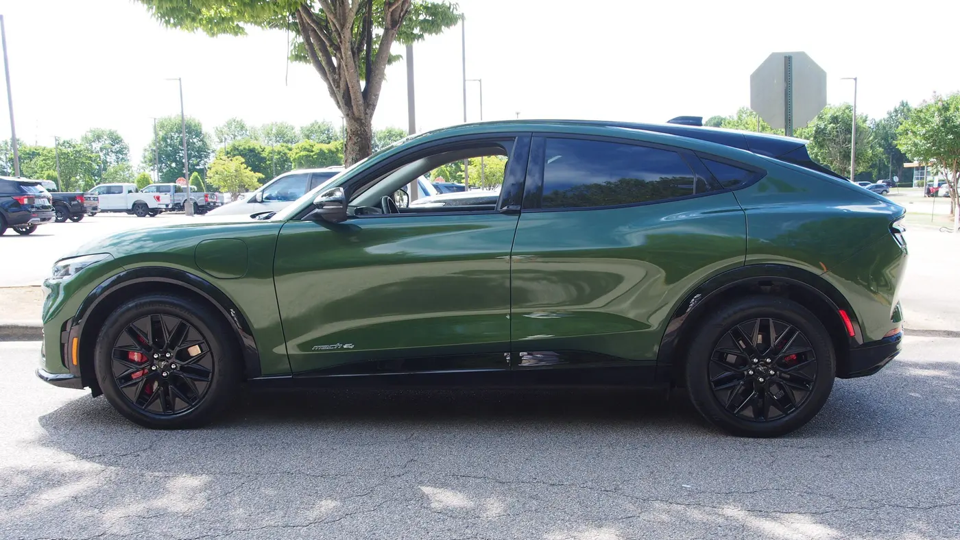 2025 Ford Mustang Mach-E Premium