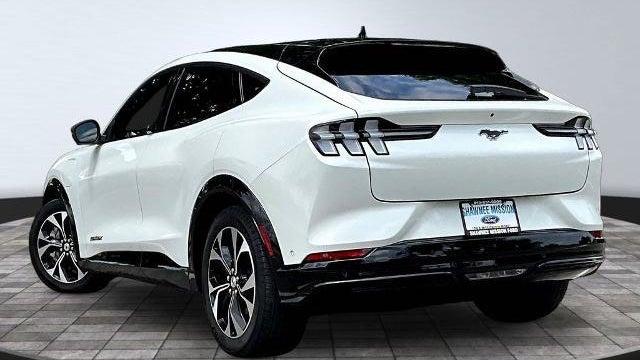 2022 Ford Mustang Mach-E Premium