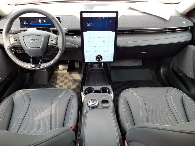 2024 Ford Mustang - $33,000
