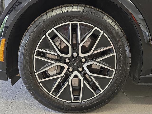 2024 Ford Mustang - $38,999