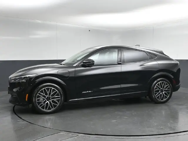 2024 Ford Mustang - $34,595