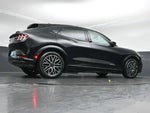 2024 Mustang Mach-E Thumbnail 41