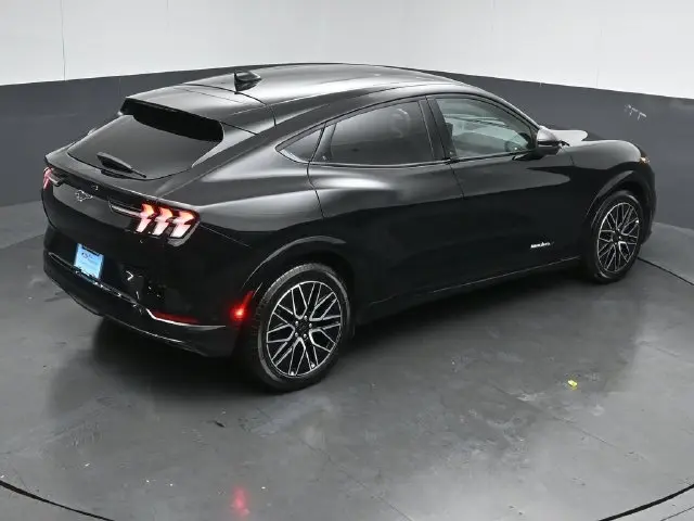2024 Ford Mustang - $34,595