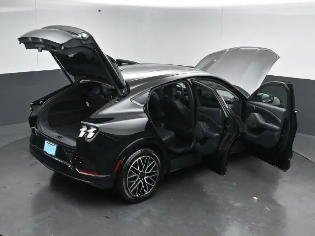 2024 Ford Mustang - $34,595