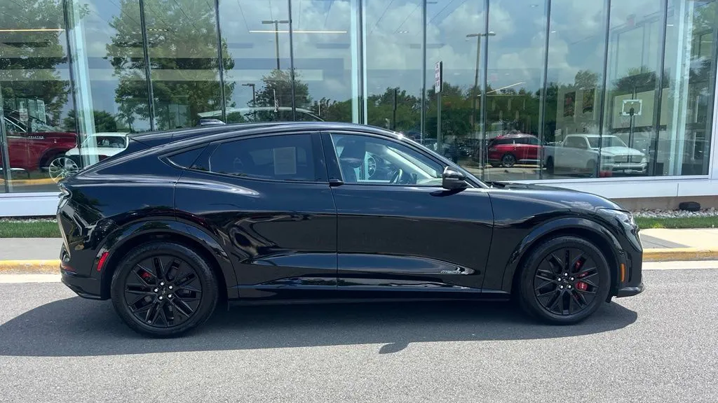 2025 Ford Mustang Mach-E Premium