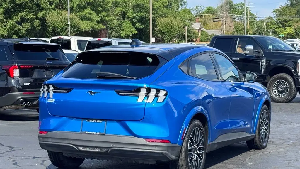 2025 Ford Mustang Mach-E Premium