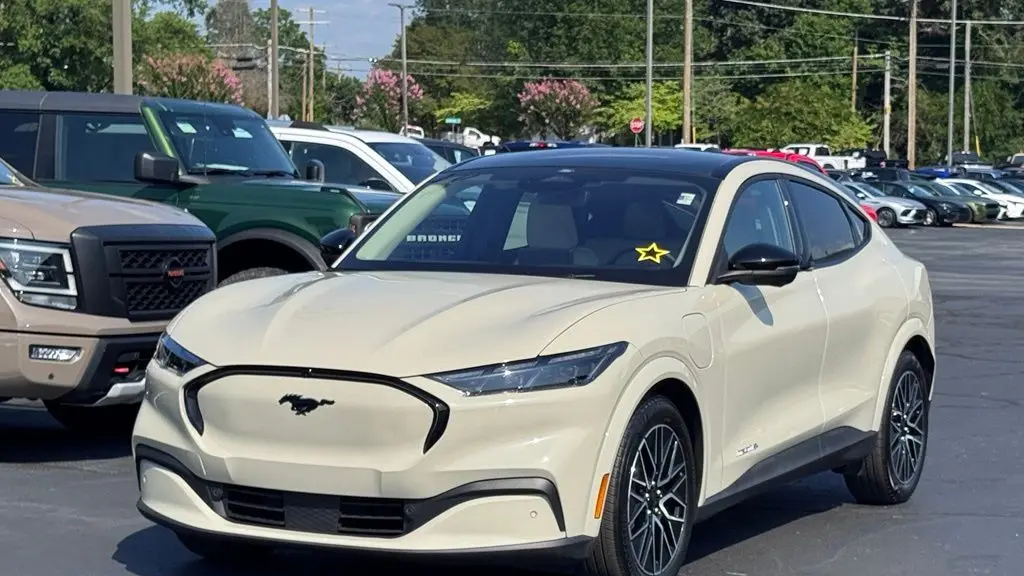 2025 Ford Mustang Mach-E Premium