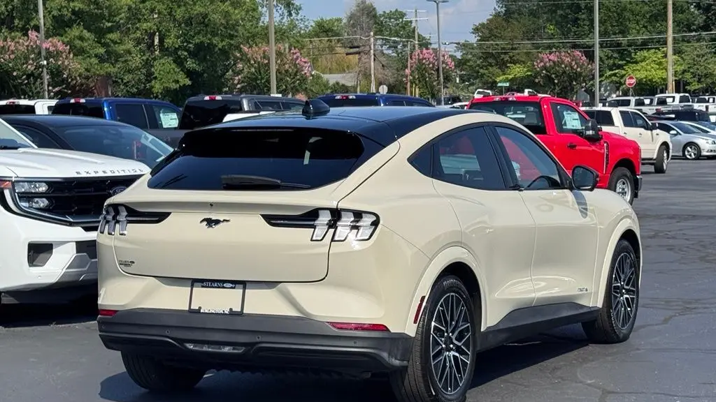 2025 Ford Mustang Mach-E Premium