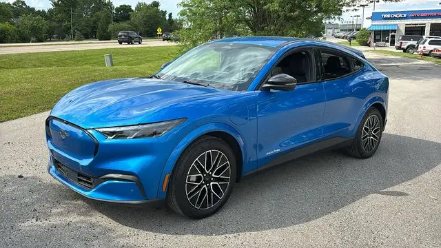 2025 Ford Mustang Mach-E Premium
