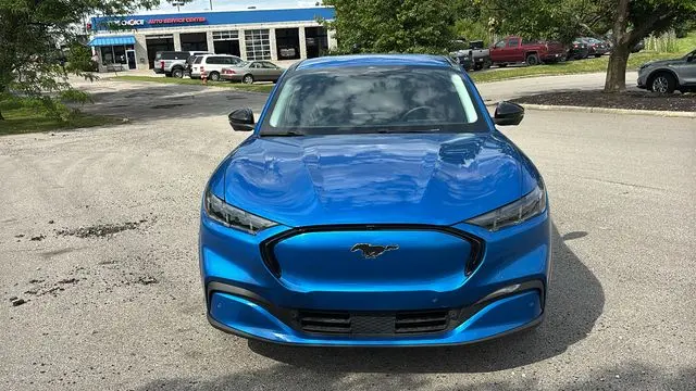 2025 Ford Mustang Mach-E Premium