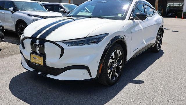 2021 Ford Mustang Mach-E Premium