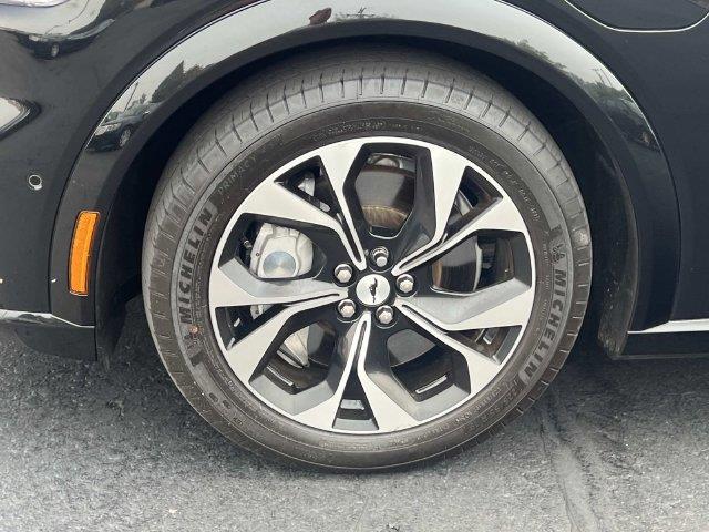 2023 Ford Mustang - $29,000