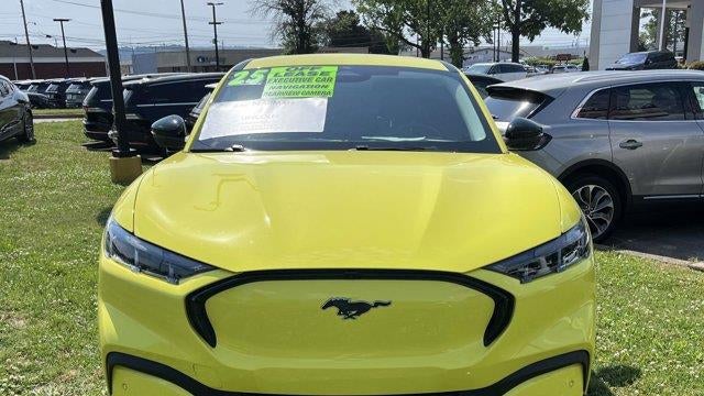 2025 Ford Mustang Mach-E Premium