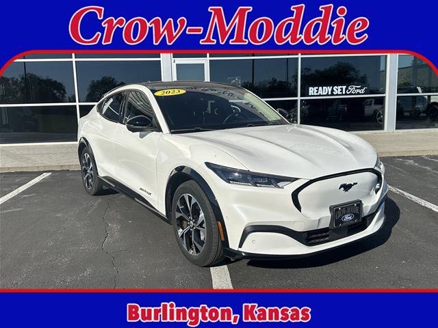 2023 Ford Mustang - $31,998