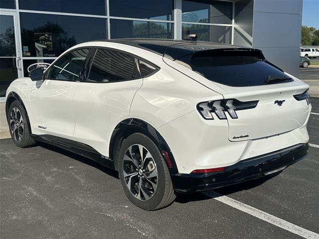 2023 Ford Mustang - $31,998