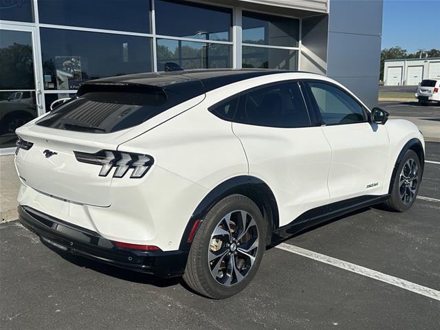 2023 Ford Mustang - $31,998
