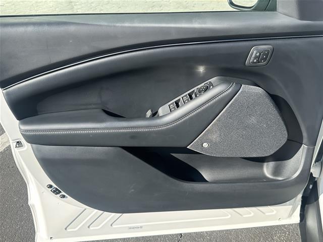 2023 Ford Mustang - $31,998