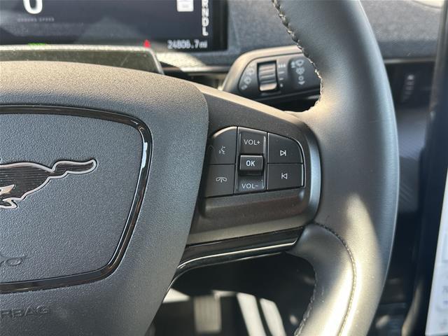 2023 Ford Mustang - $31,998