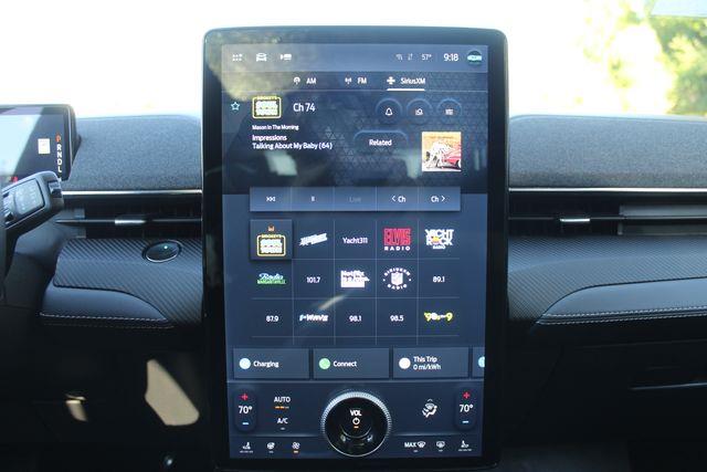 2023 Ford Mustang - $27,190
