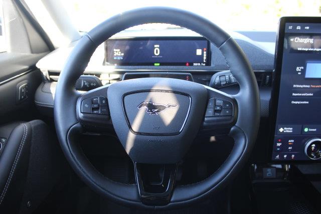 2023 Ford Mustang - $27,190