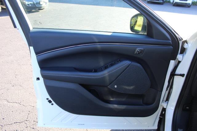 2023 Ford Mustang - $27,190