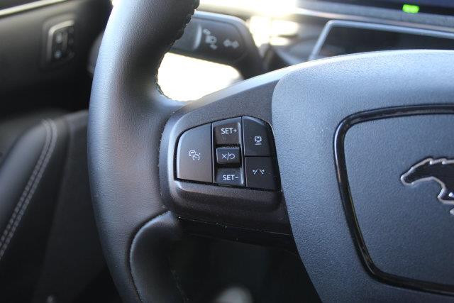 2023 Ford Mustang - $27,190