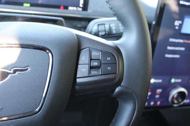 2023 Ford Mustang - $27,190